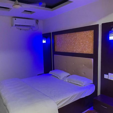 Bassac Residency Otel Changanācheri Dış mekan fotoğraf