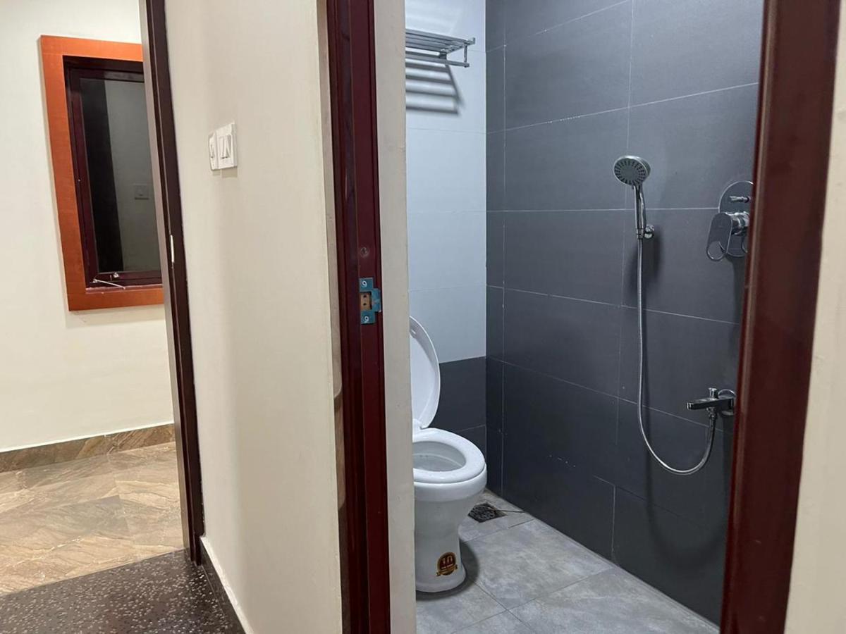 Bassac Residency Otel Changanācheri Dış mekan fotoğraf