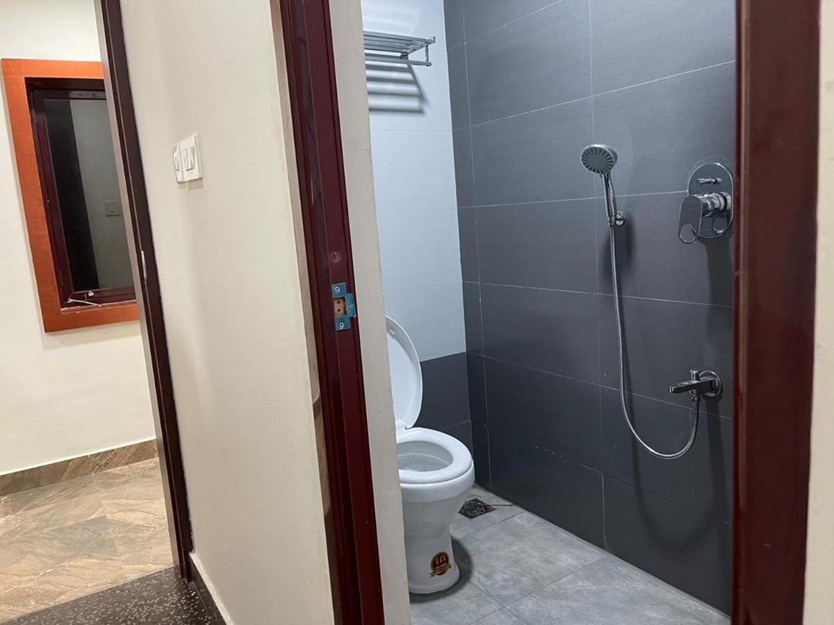 Bassac Residency Otel Changanācheri Dış mekan fotoğraf